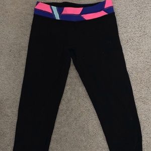 Ivivva Patterned Waistband Cropped Leggings